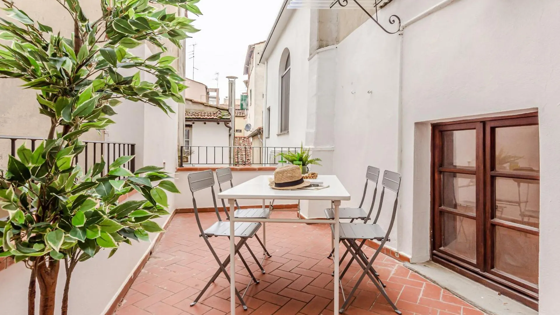 Appartamento Loft Gatto Sul Tetto In Centro Storico Con Terrazza Arezzo 0*,